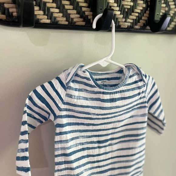 Aden + Anais - Baby - White/Blue Muslin Long Sleeve Romper - 3-6 Months - EUC! - Picture 9 of 9